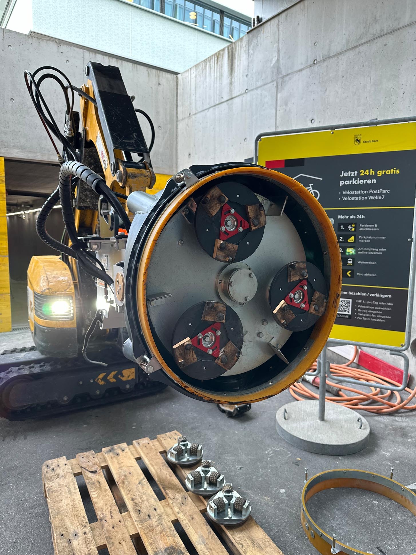 04_schleifen_frabag_ag.jpg 04_schleifen_frabag_ag.jpg