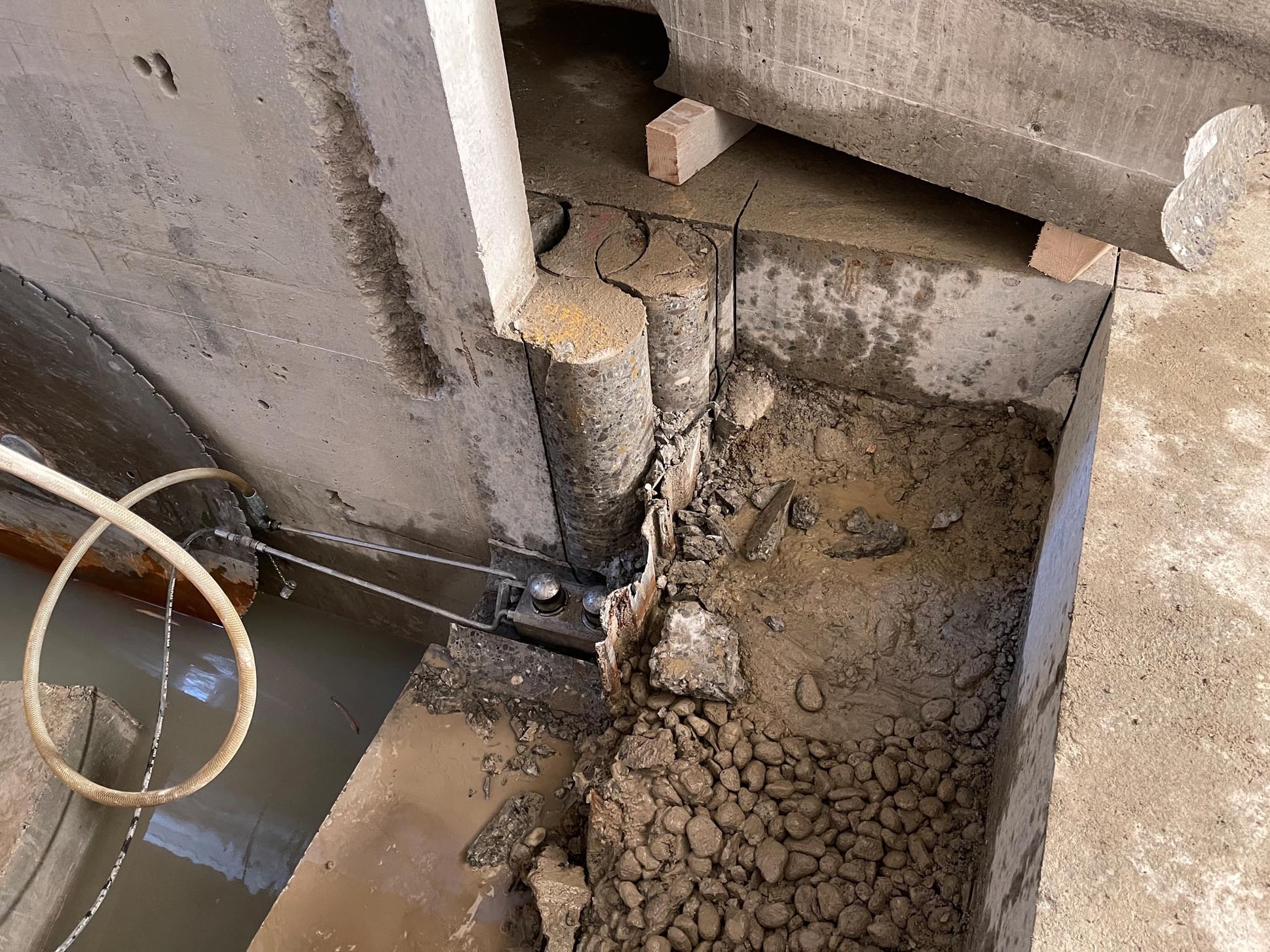 02_pressarbeiten_frabag_bern.jpg 02_pressarbeiten_frabag_bern.jpg