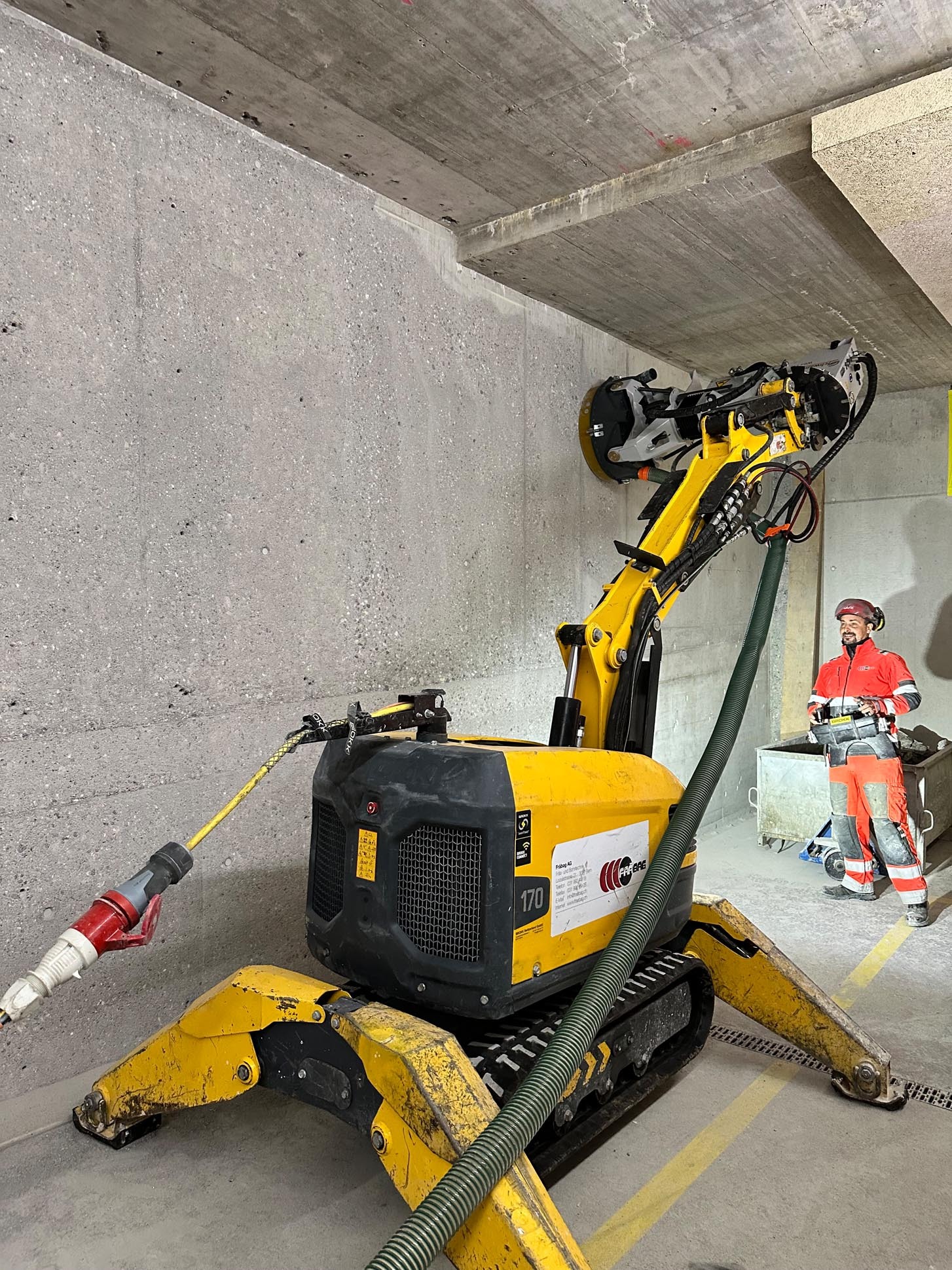 01_schleifen_frabag_ag.jpg 01_schleifen_frabag_ag.jpg