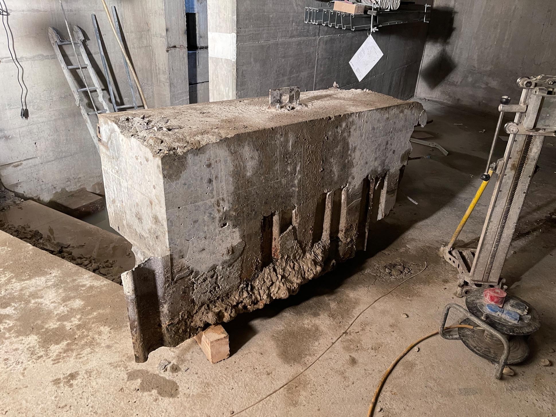 03_pressarbeiten_frabag_bern.jpg 03_pressarbeiten_frabag_bern.jpg