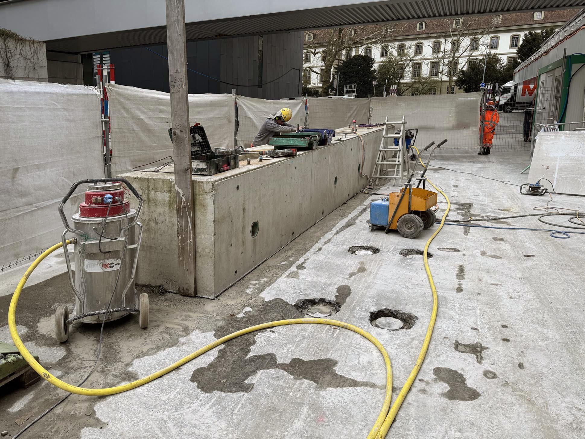 04_pressarbeiten_fraebag_bern.jpg 04_pressarbeiten_fraebag_bern.jpg